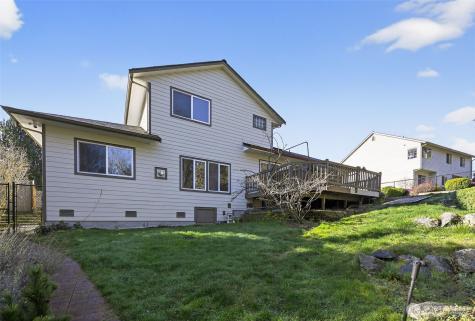 844 Holbeck Drive Camano Island WA 98282