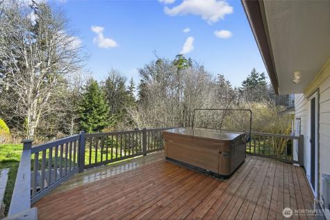 844 Holbeck Drive Camano Island WA 98282
