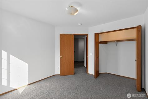 844 Holbeck Drive Camano Island WA 98282