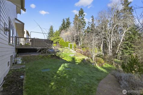 844 Holbeck Drive Camano Island WA 98282