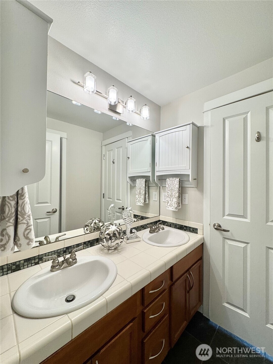 2138 N 113th Street Seattle WA 98133