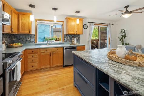 1329 237th Place SW Bothell WA 98021
