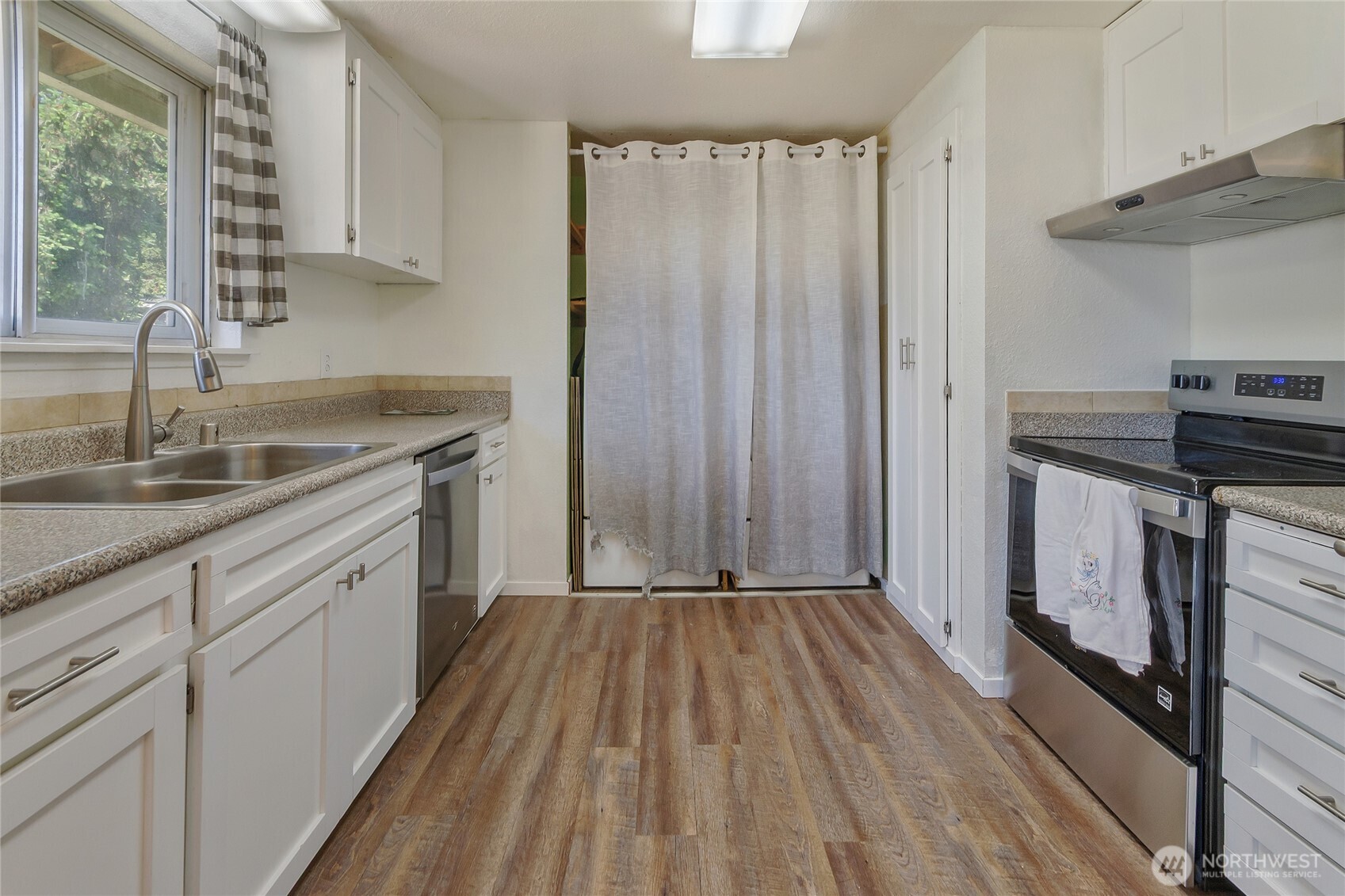 759 134th Street S Tacoma WA 98444