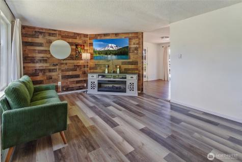 759 134th Street S Tacoma WA 98444