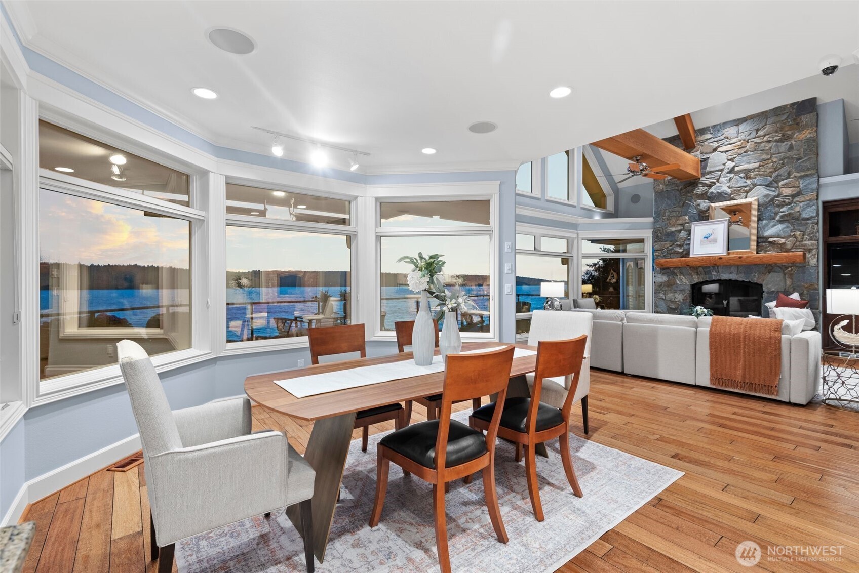 4486 East Harbor Road Freeland WA 98249
