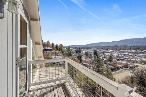 205 W 5th Street Cle Elum WA 98922