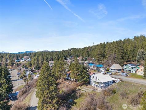 205 W 5th Street Cle Elum WA 98922