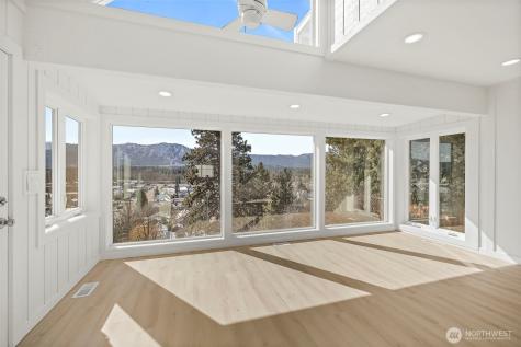 205 W 5th Street Cle Elum WA 98922