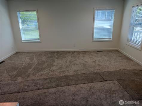402 Maple Avenue Sunnyside WA 98944