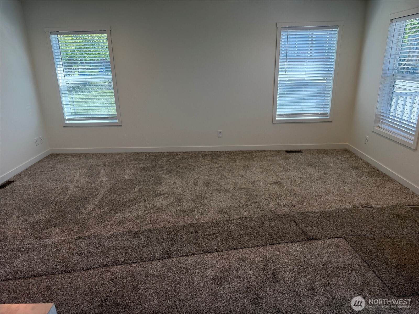 402 Maple Avenue Sunnyside WA 98944