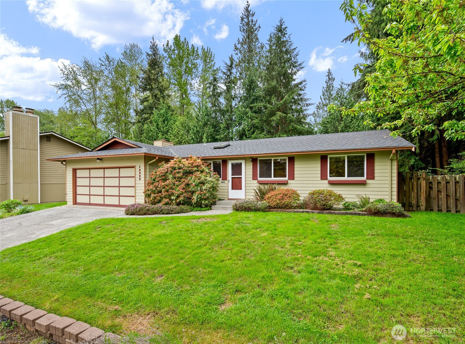 10306 12th Place SE Lake Stevens WA 98258
