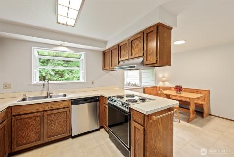 10306 12th Place SE Lake Stevens WA 98258