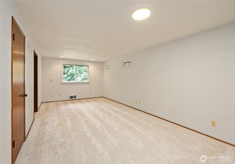 10306 12th Place SE Lake Stevens WA 98258