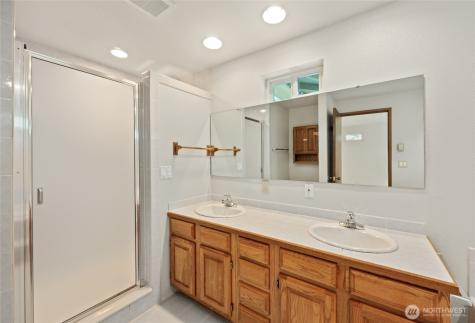 10306 12th Place SE Lake Stevens WA 98258