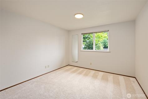 10306 12th Place SE Lake Stevens WA 98258