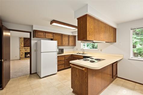 10306 12th Place SE Lake Stevens WA 98258