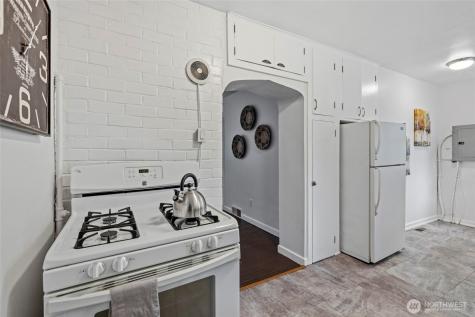 3915 S Brandon Street Seattle WA 98118