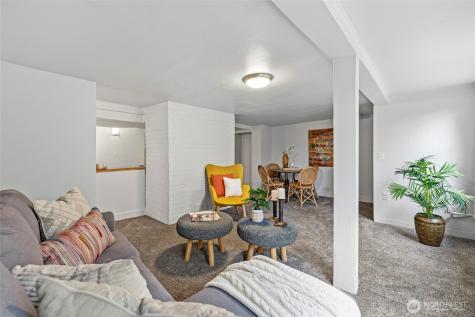 3915 S Brandon Street Seattle WA 98118