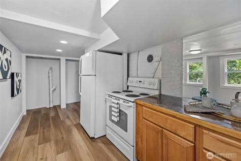 3915 S Brandon Street Seattle WA 98118