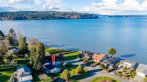 710 E Bay Front Lane Oak Harbor WA 98277