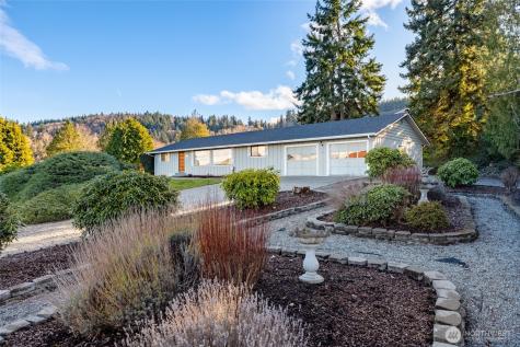 710 E Bay Front Lane Oak Harbor WA 98277
