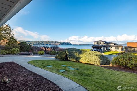 710 E Bay Front Lane Oak Harbor WA 98277