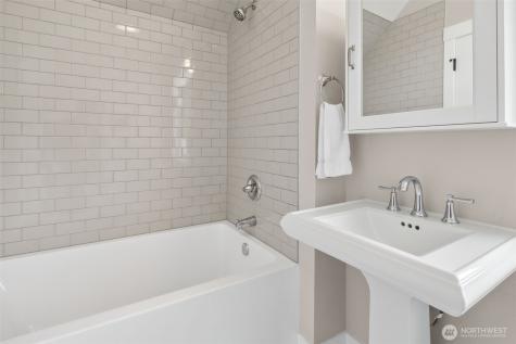 374 Compass Street Pacific Beach WA 98571