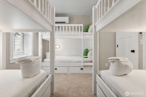 374 Compass Street Pacific Beach WA 98571