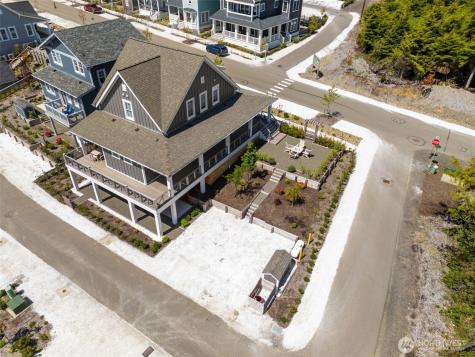 374 Compass Street Pacific Beach WA 98571