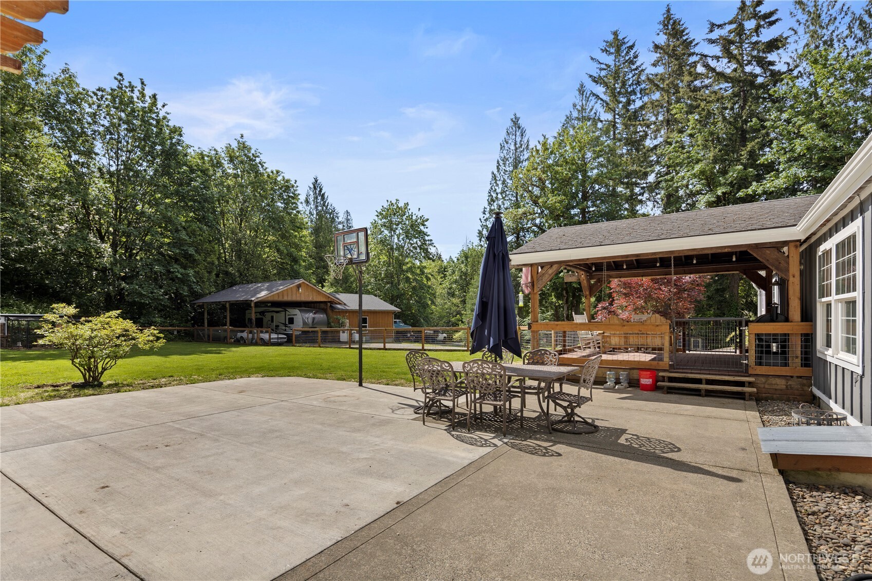 29218 SE 371st Street Enumclaw WA 98022
