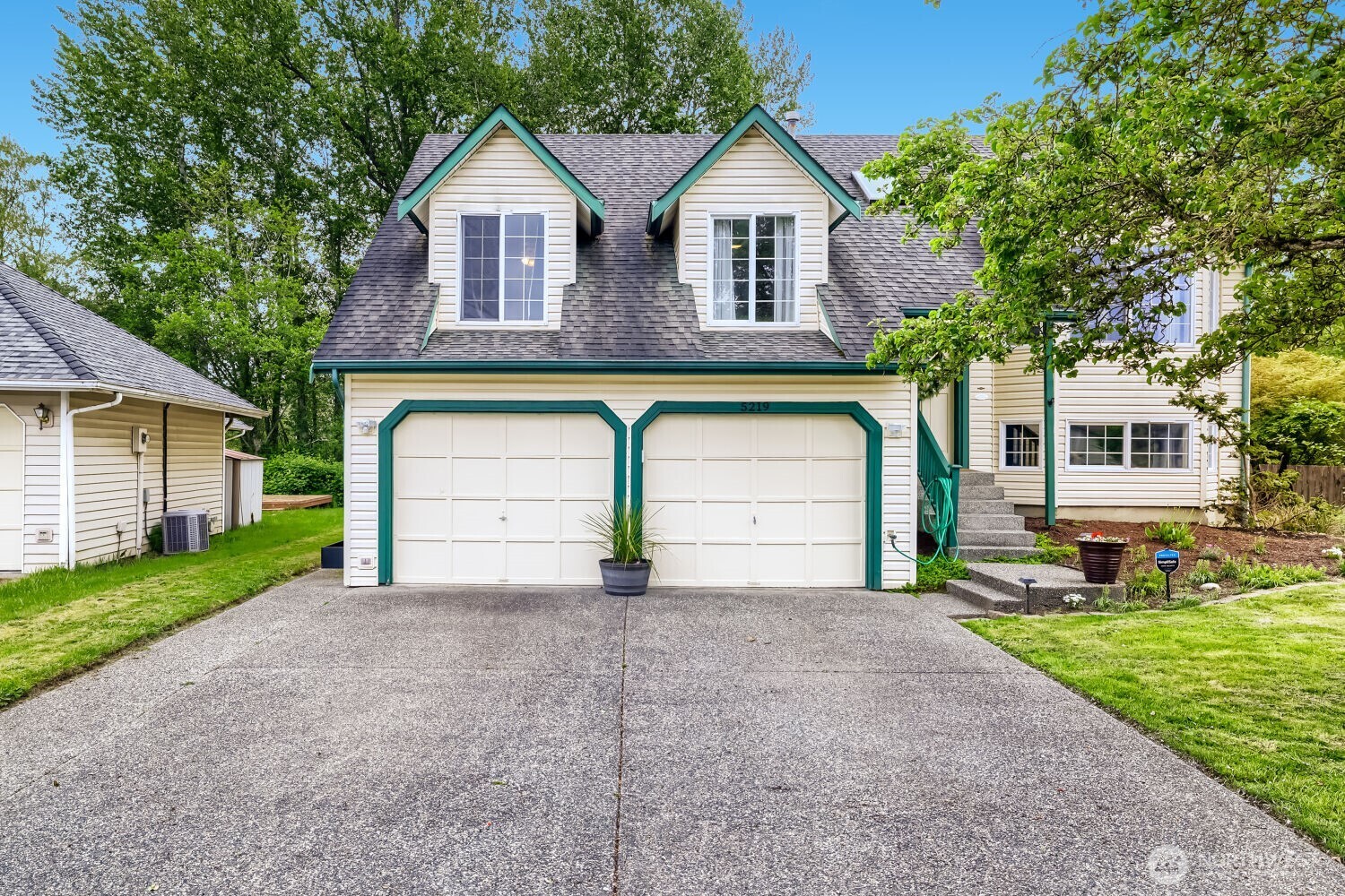 5219 64th Avenue NE Marysville WA 98270