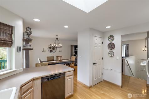 5219 64th Avenue NE Marysville WA 98270
