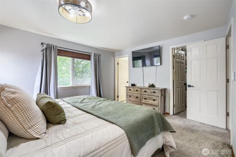 5219 64th Avenue NE Marysville WA 98270