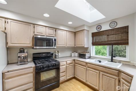 5219 64th Avenue NE Marysville WA 98270