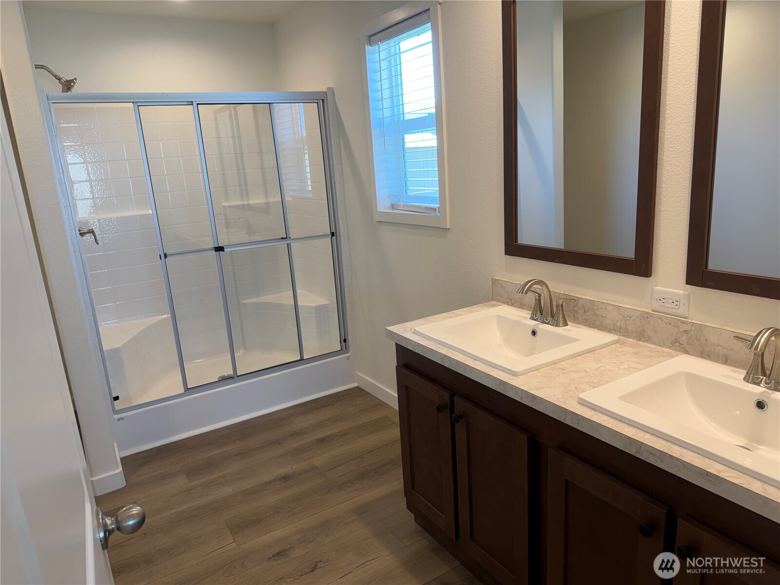 205 Pleasant Avenue Grandview WA 98930