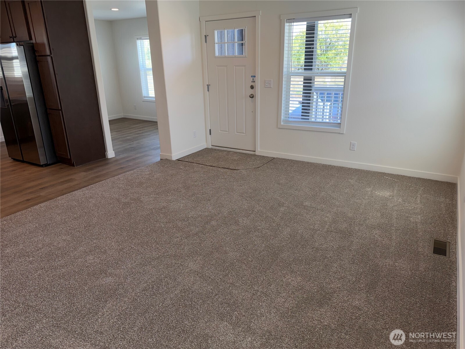 205 Pleasant Avenue Grandview WA 98930