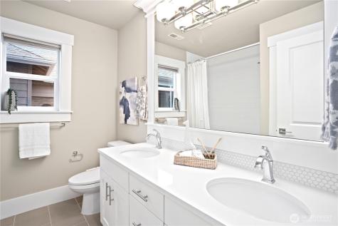 2623 242 Avenue SE Sammamish WA 98075