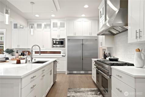 2623 242 Avenue SE Sammamish WA 98075