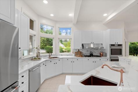 8207 228th Street SE Woodinville WA 98072