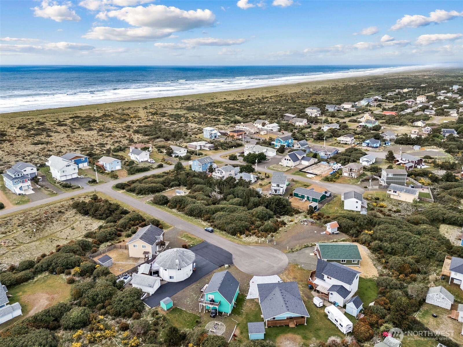 982 Sand Dollar Court SW Ocean Shores WA 98569