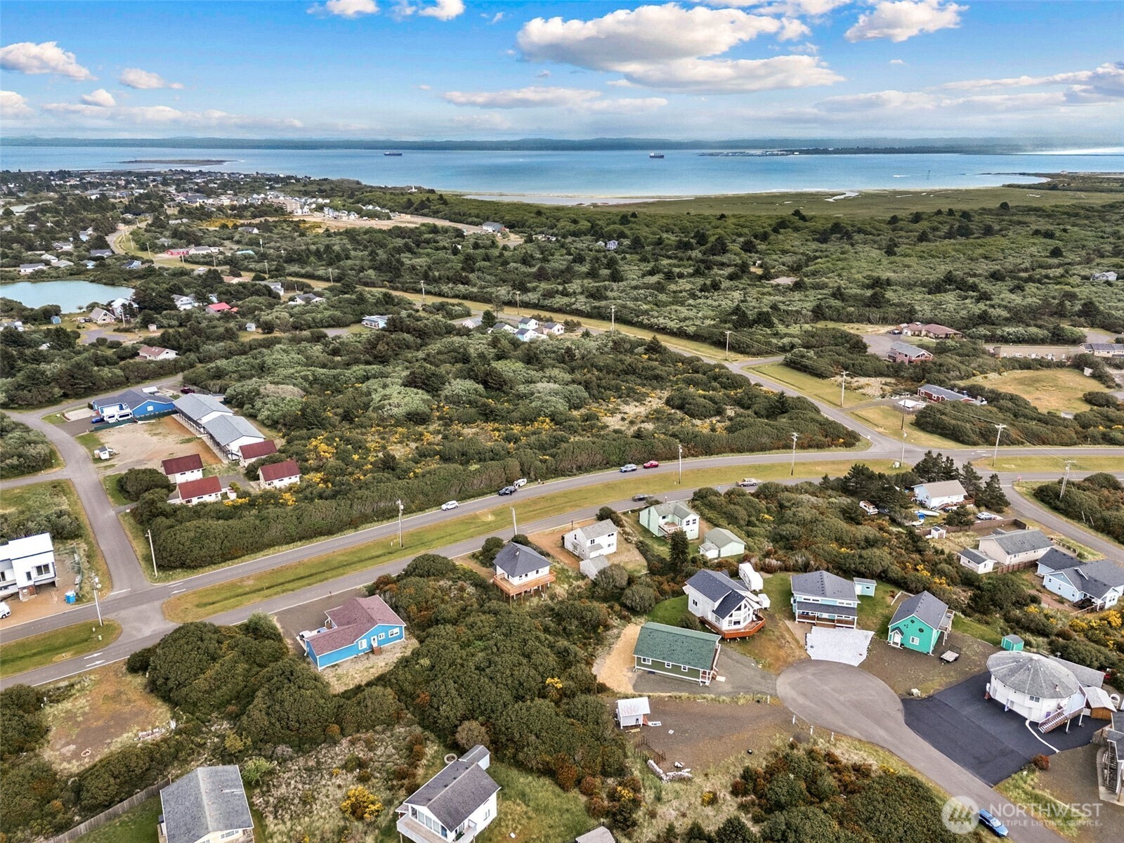 982 Sand Dollar Court SW Ocean Shores WA 98569