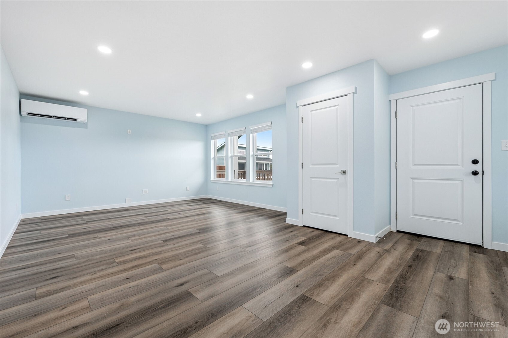 982 Sand Dollar Court SW Ocean Shores WA 98569