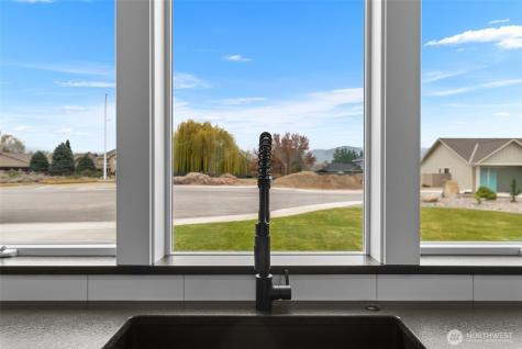2244 Brinley Court East Wenatchee WA 98802