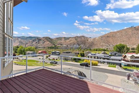 340 W Beach Drive Orondo WA 98843