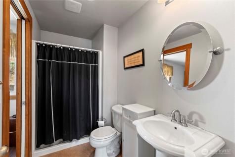 340 W Beach Drive Orondo WA 98843