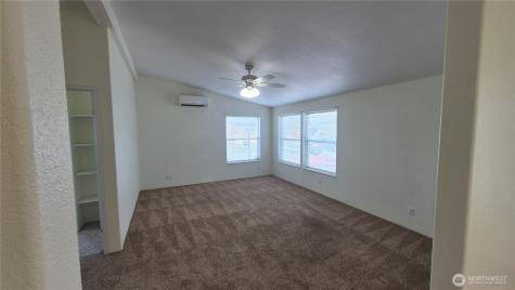 1918 Harrison Avenue Centralia WA 98531