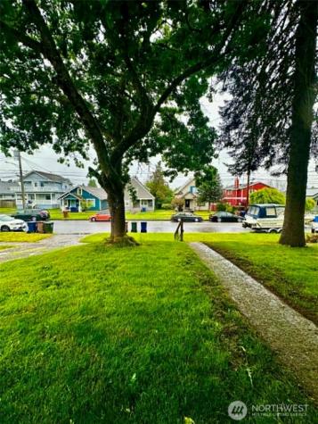 4829 S L Street Tacoma WA 98408
