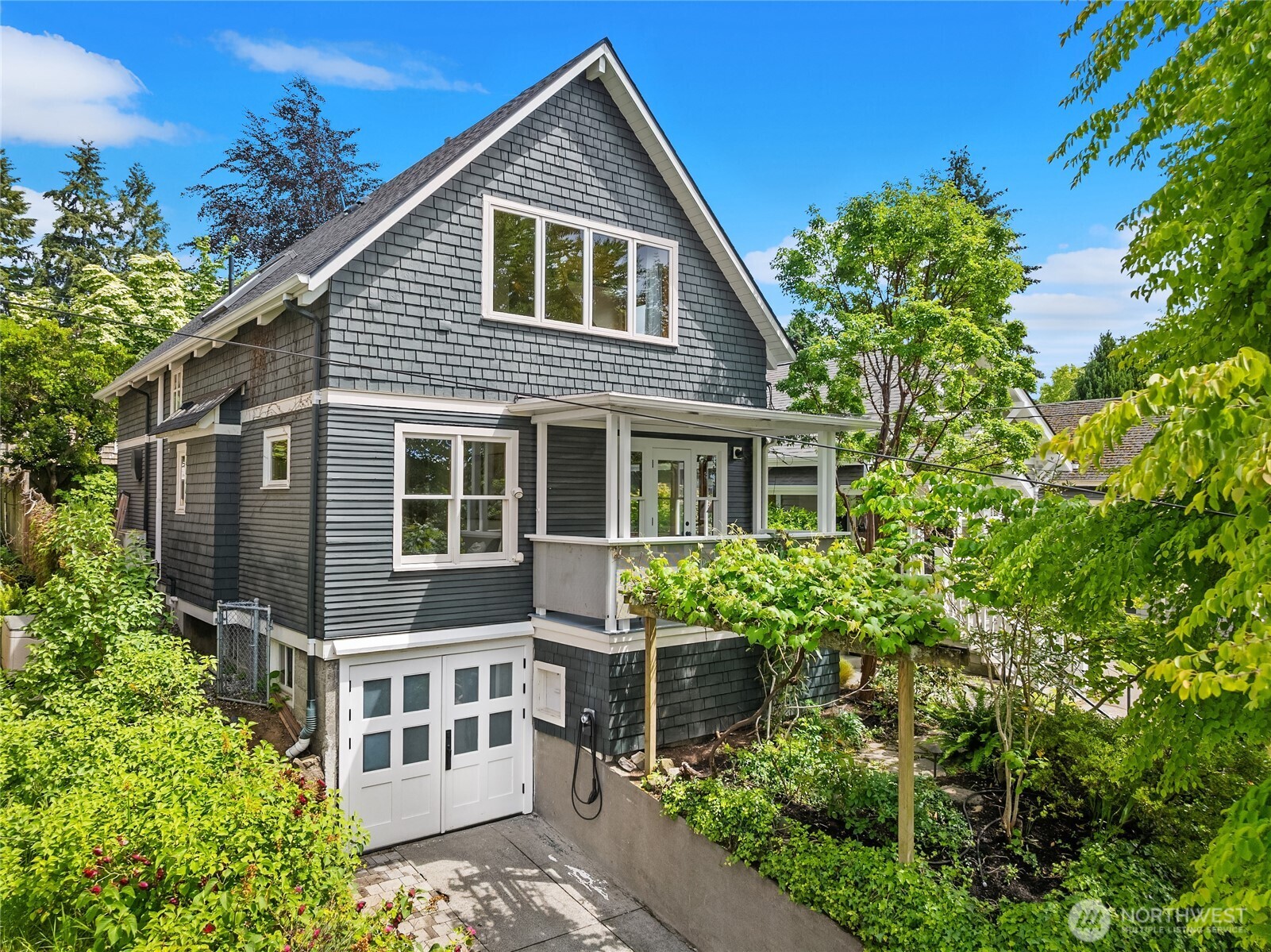 6054 29th Avenue NE Seattle WA 98115