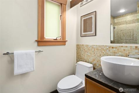 6054 29th Avenue NE Seattle WA 98115