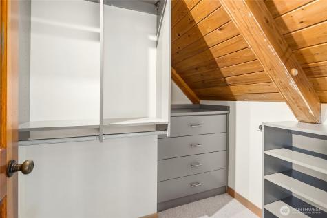 6054 29th Avenue NE Seattle WA 98115